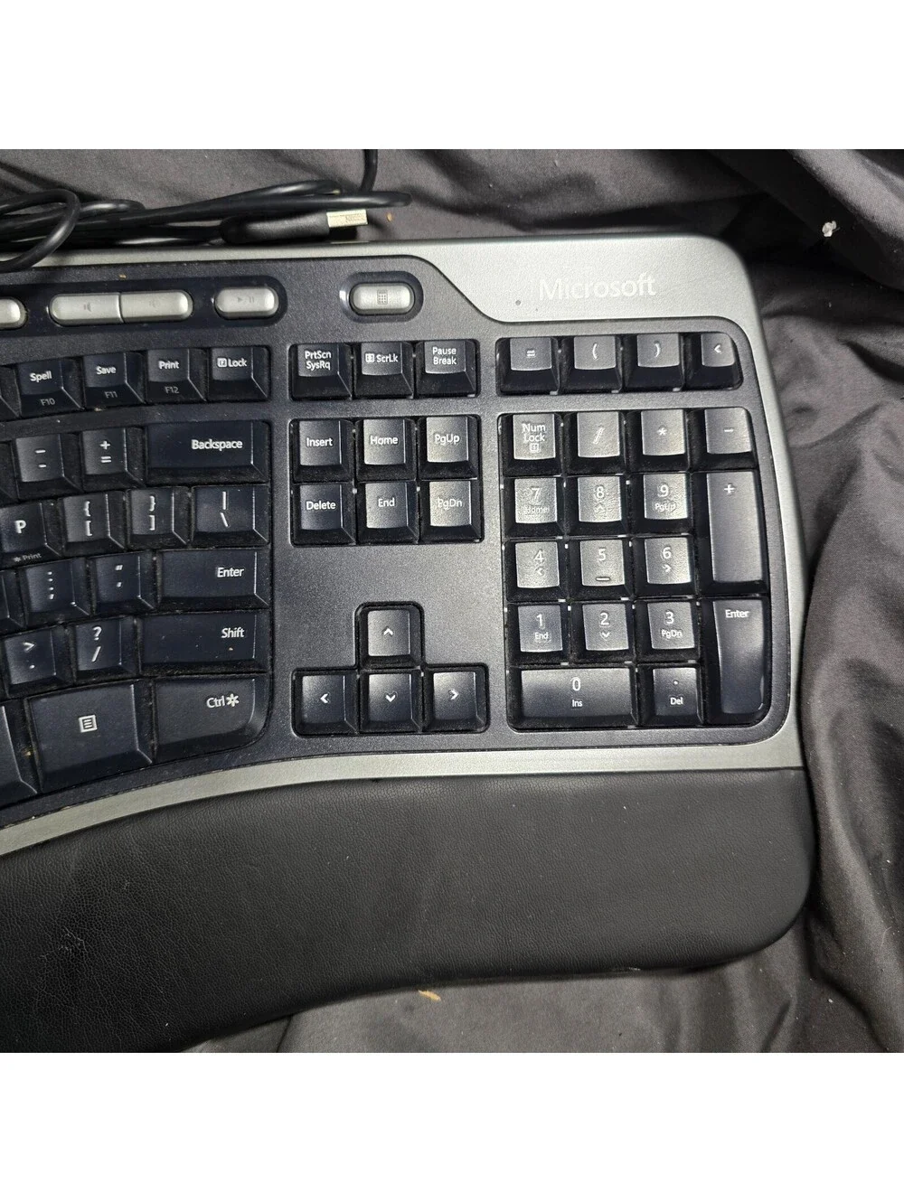 Microsoft Natural Ergonomic Keyboard 4000 v1.0 USB Wired Black Gray KU-0462
